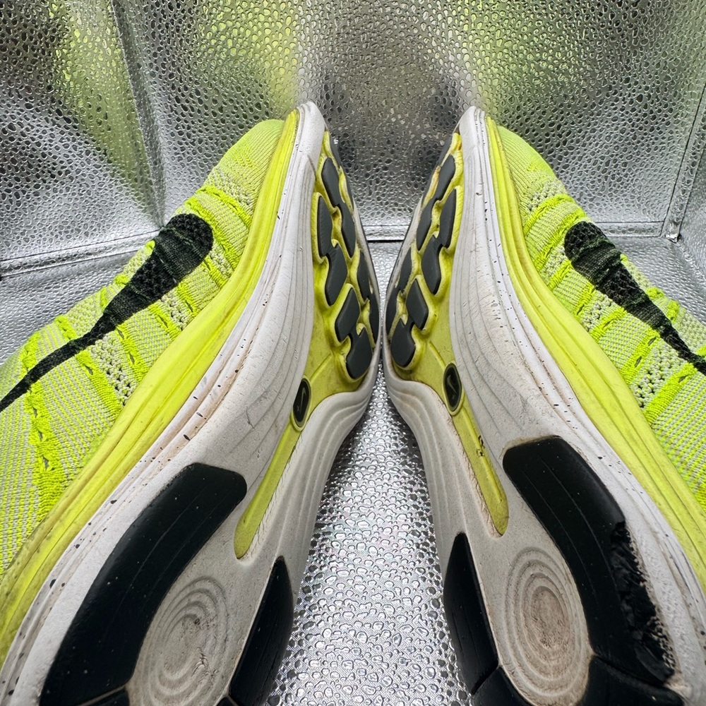 Nike Flyknit Lunar 1+ Volt Black 554887-705 Men’s Size 10.5 Running Shoes - Picture 6 of 11